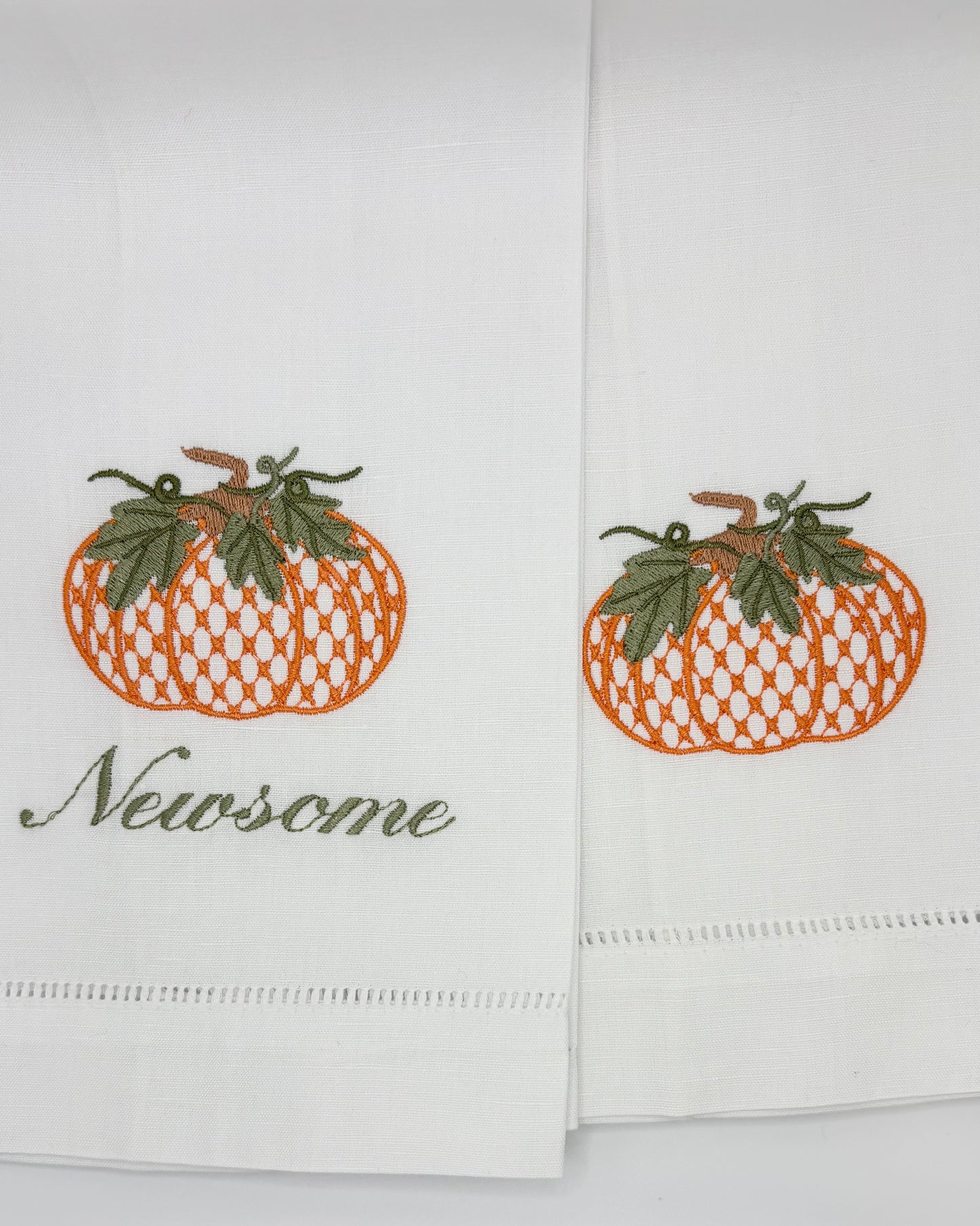Chic Pumpkin Guest HandTowel