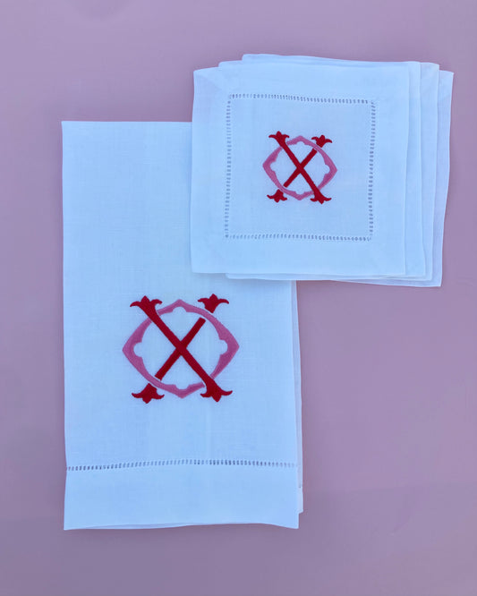 XO Cocktail Napkins and Guest Towel Set